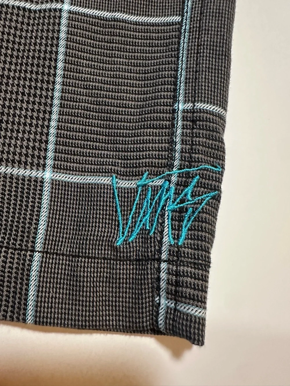 VANS Skate Skater Houndstooth Check Window Pane Plaid Chino Shorts Men’s 38 EUC